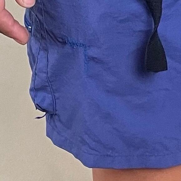 Vintage Columbia Outdoor Cargo Shorts - Picture 5 of 10